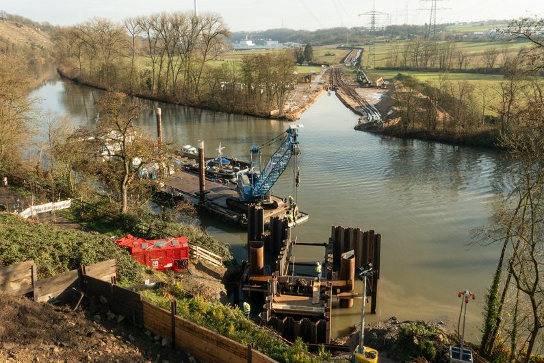 Bild von der Ostseite des Neckar