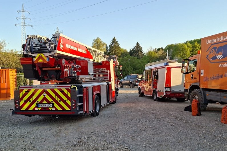 Freiwillige Feuerwehr Waiblingen Übung: Rettung mit einem Dreibein