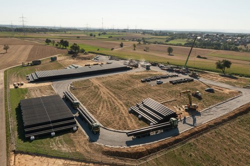 Vor dem Bau durchlaufen die Rohre zahlreiche Stationen – ein Einblick in die Baulogistik
