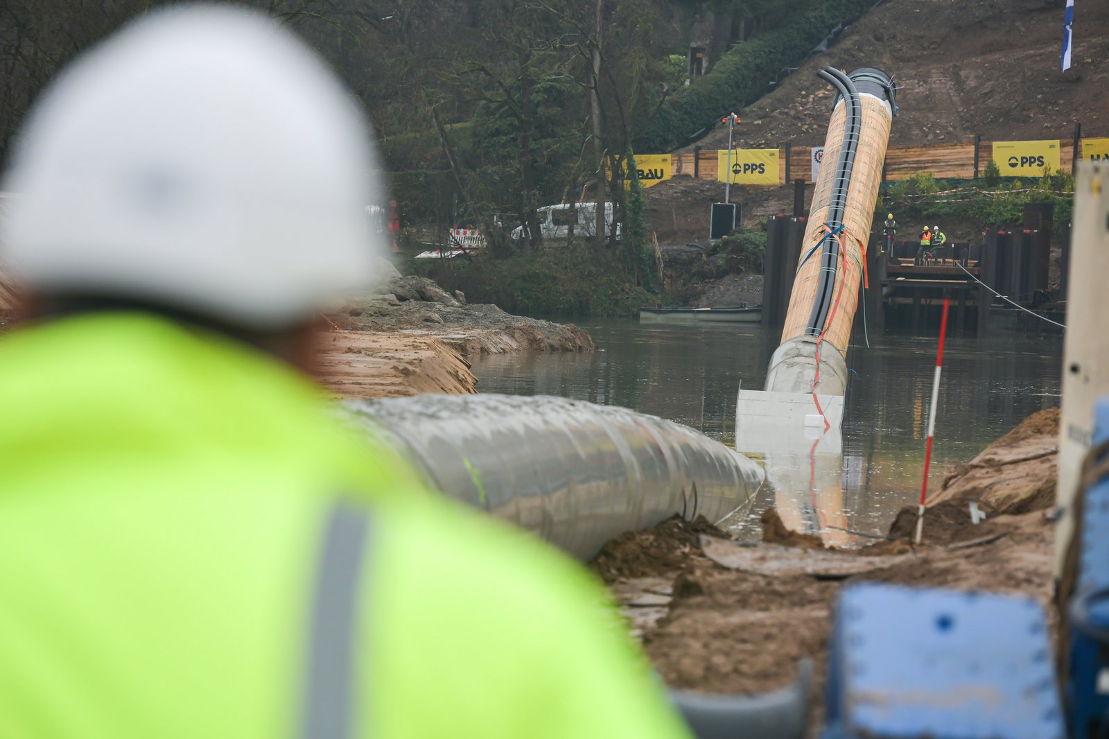 Verlegung des Dükers